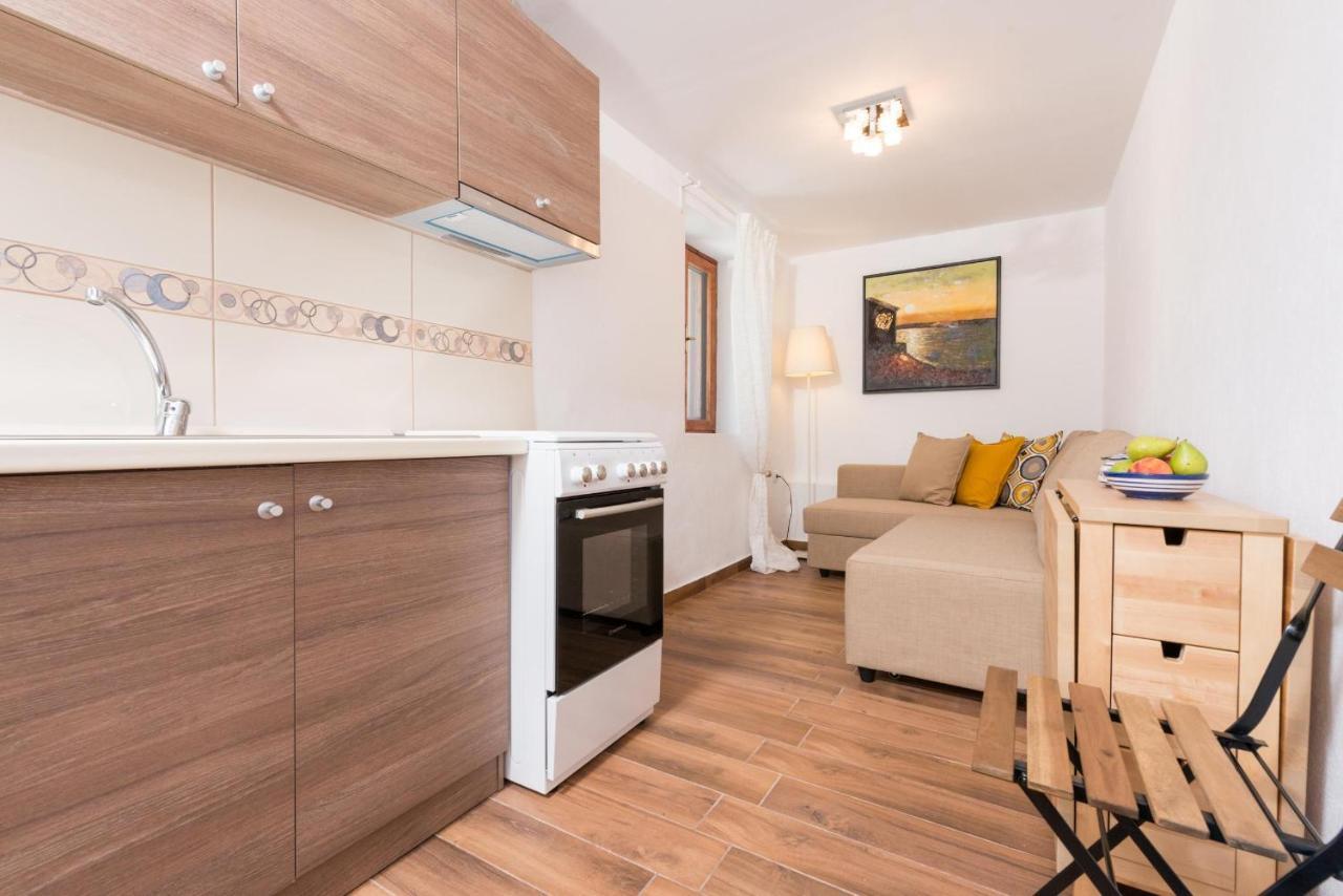 Athina'S Apartment 파나이아 외부 사진